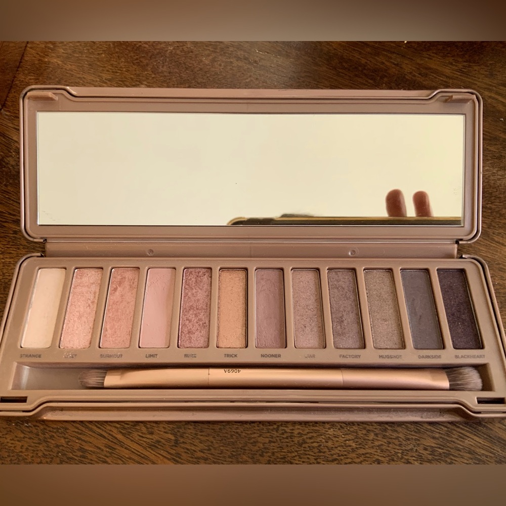 Naked 3 Urban Decay Pallette